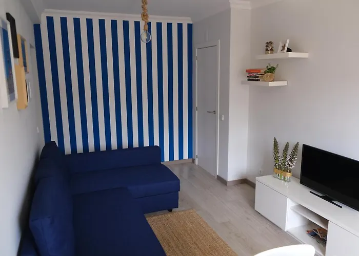 Апартаменты Atlantic Getaway - T1 100 M To The Waves Буаркуш