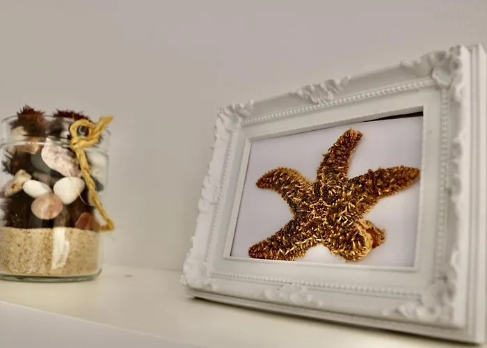 Апартаменты Atlantic Getaway - T1 100 M To The Waves *