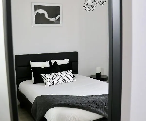 Atlantic Getaway - T1 100 M To The Waves Апартаменты